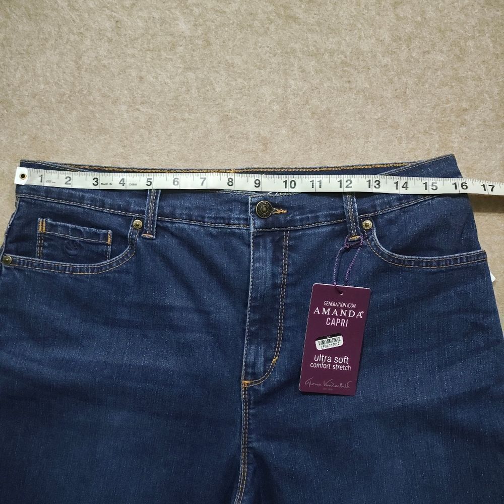 Gloria Vanderbilt Slimming Effect Capri Denim Blue Jean Pants #7 - Picture 4 of 10